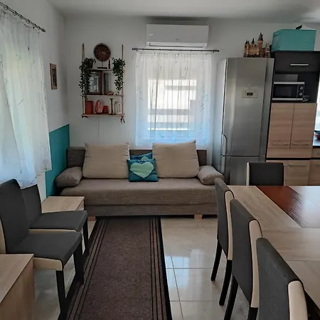 R&r Vendeghaz * Balatonkenese