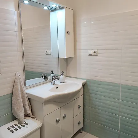 R&r Vendeghaz Holiday home *