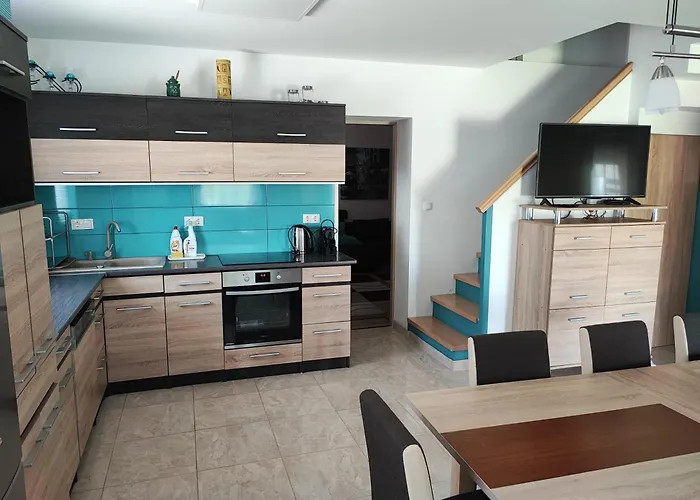 Feriehus R&r Vendeghaz Balatonkenese