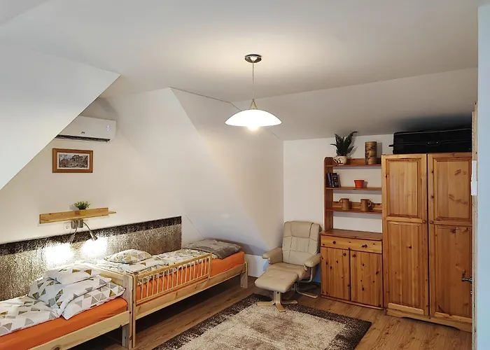 R&r Vendeghaz Feriehus Balatonkenese